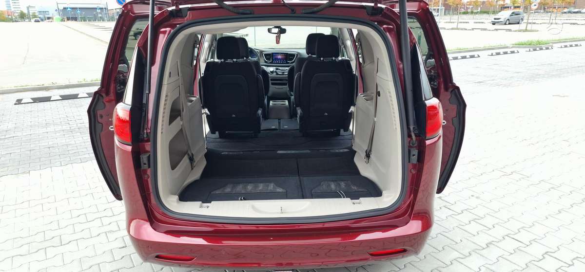 Chrysler Pacifica, 3.6 l., Минивэн