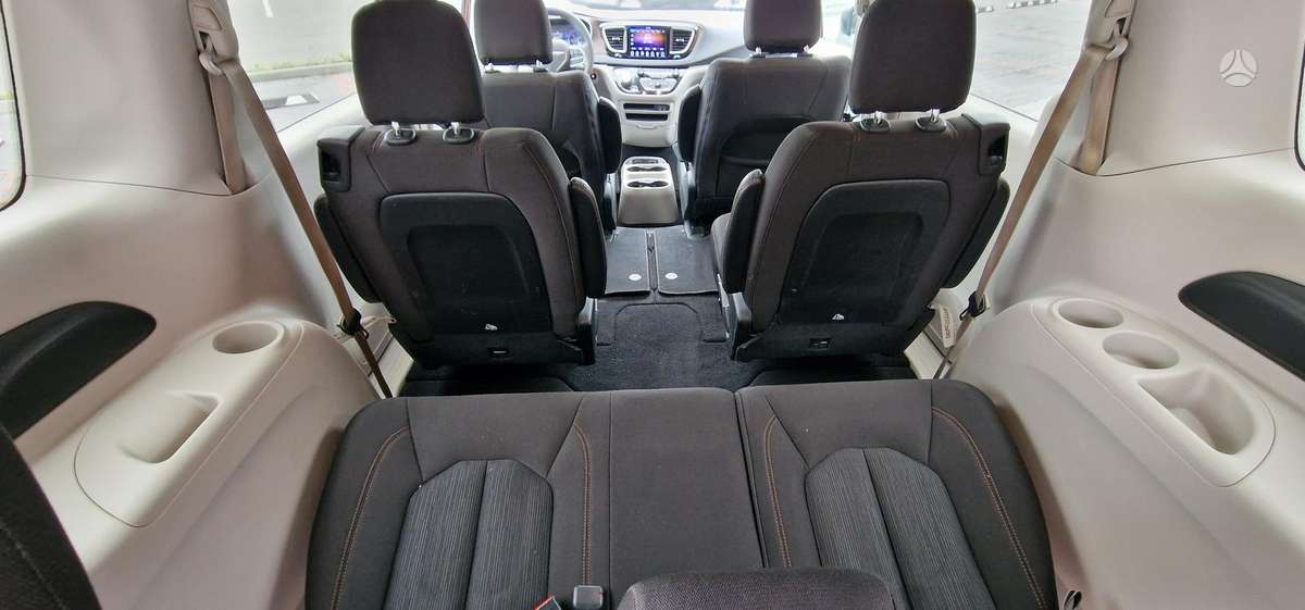 Chrysler Pacifica, 3.6 l., Минивэн