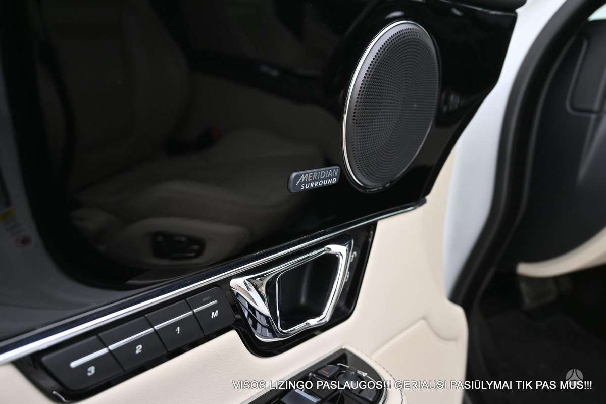Jaguar XJ, 3.0 l., Седан