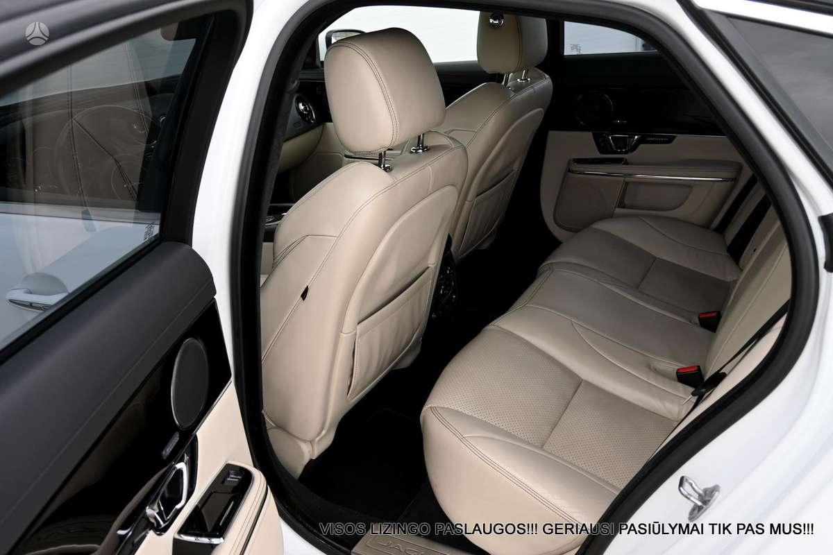 Jaguar XJ, 3.0 l., Седан