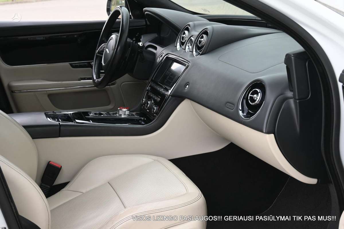 Jaguar XJ, 3.0 l., Седан