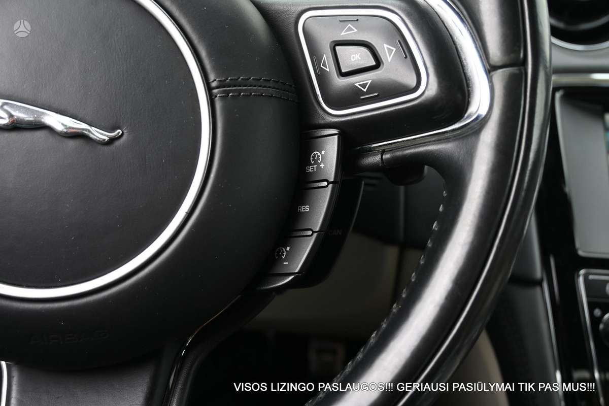 Jaguar XJ, 3.0 l., Седан