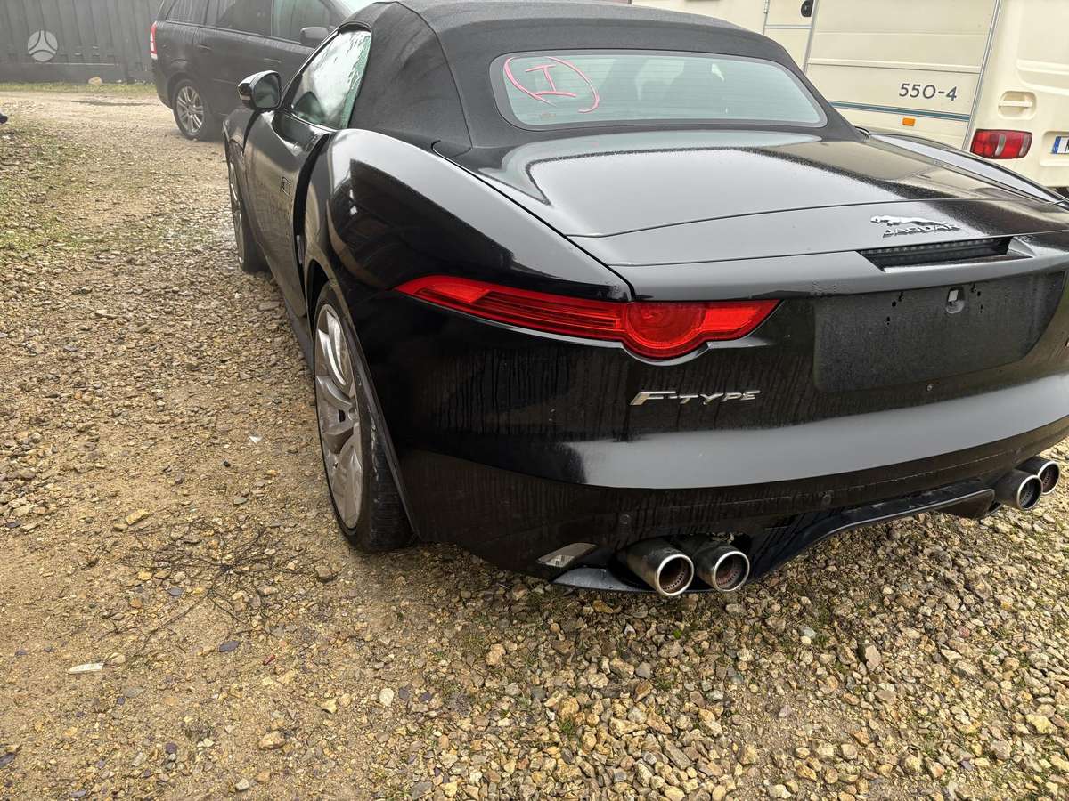 Jaguar F-Type