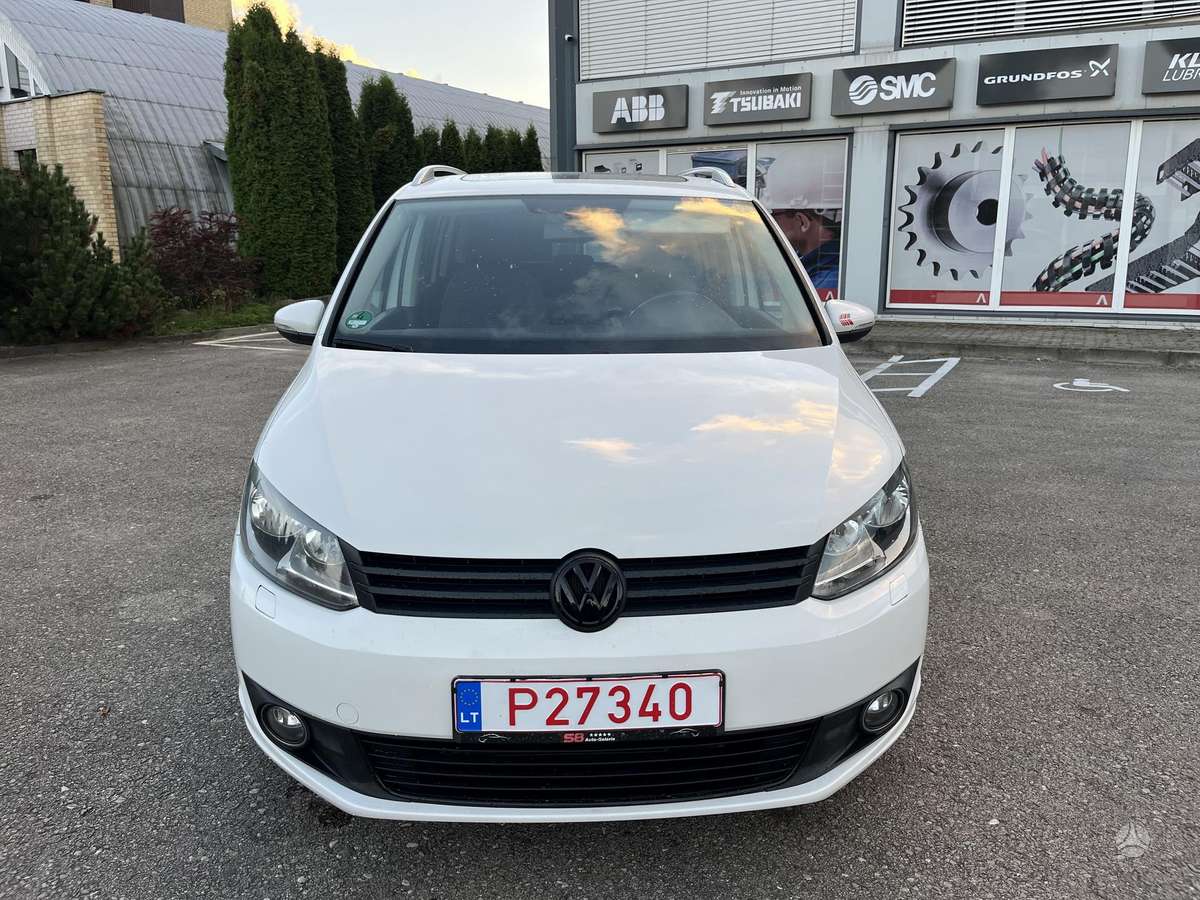 Volkswagen Touran - 2