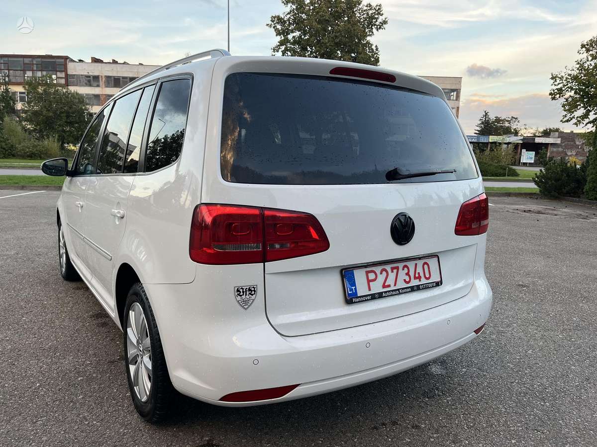 Volkswagen Touran - 5