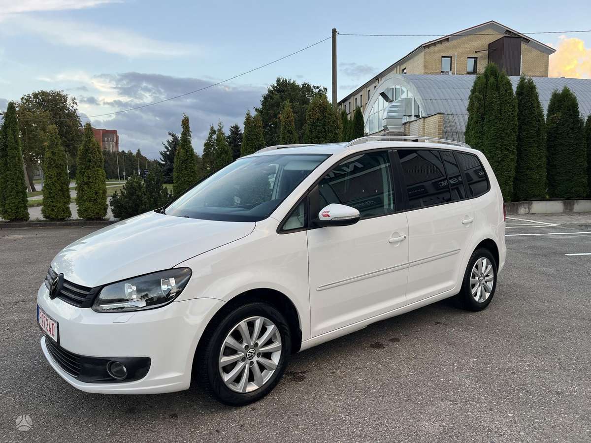 Volkswagen Touran - 8