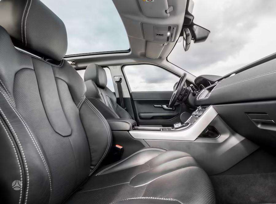 Land Rover Evoque - 12