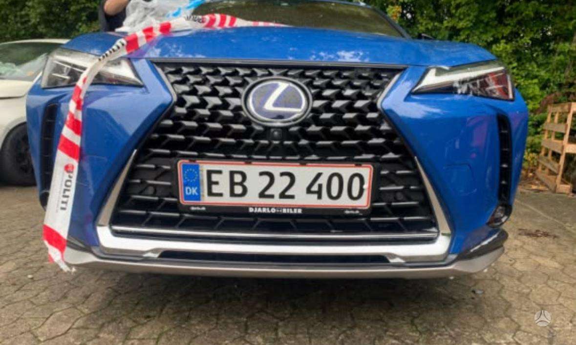 Lexus UX klasė
