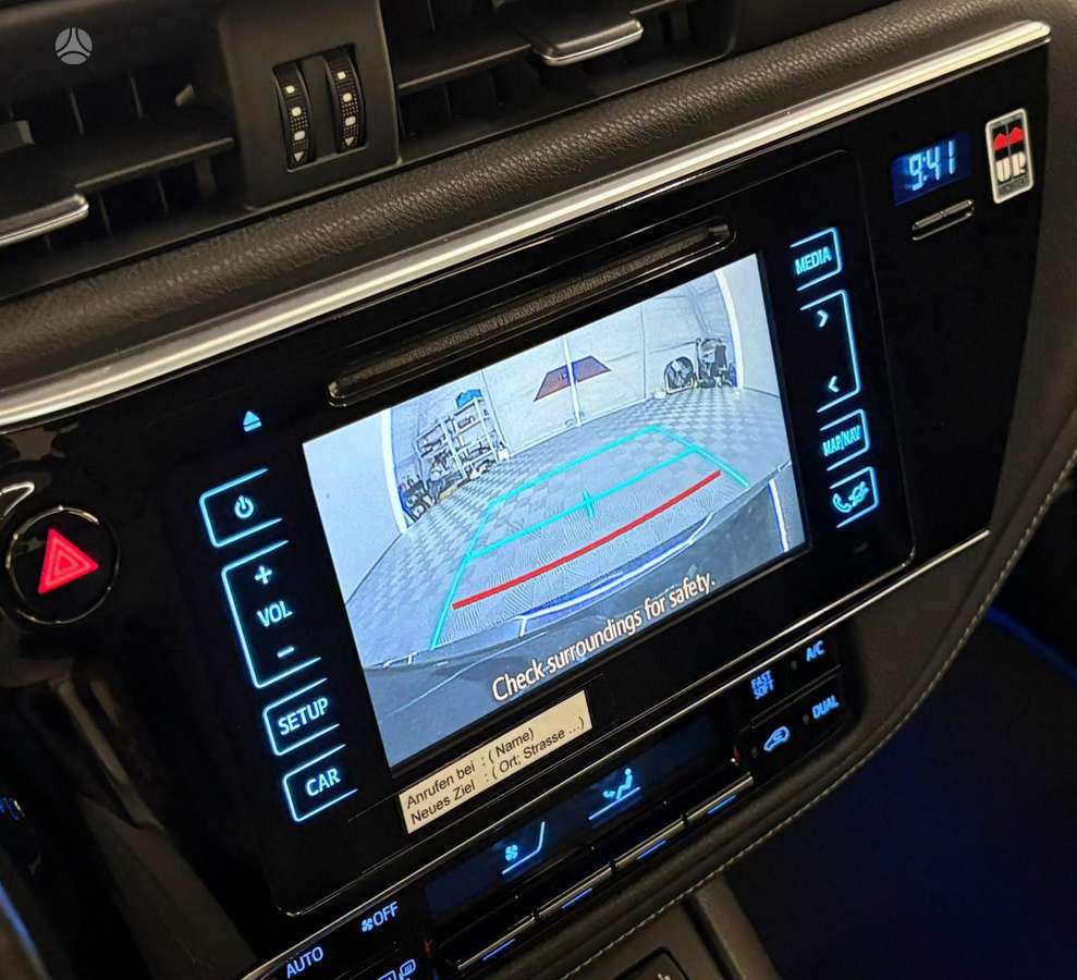 Toyota Auris - 5