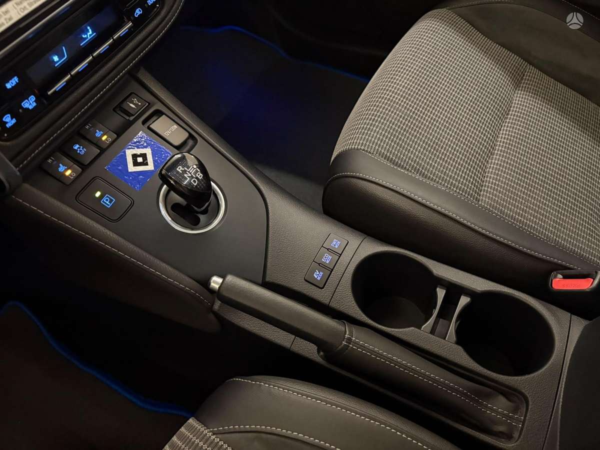 Toyota Auris - 3
