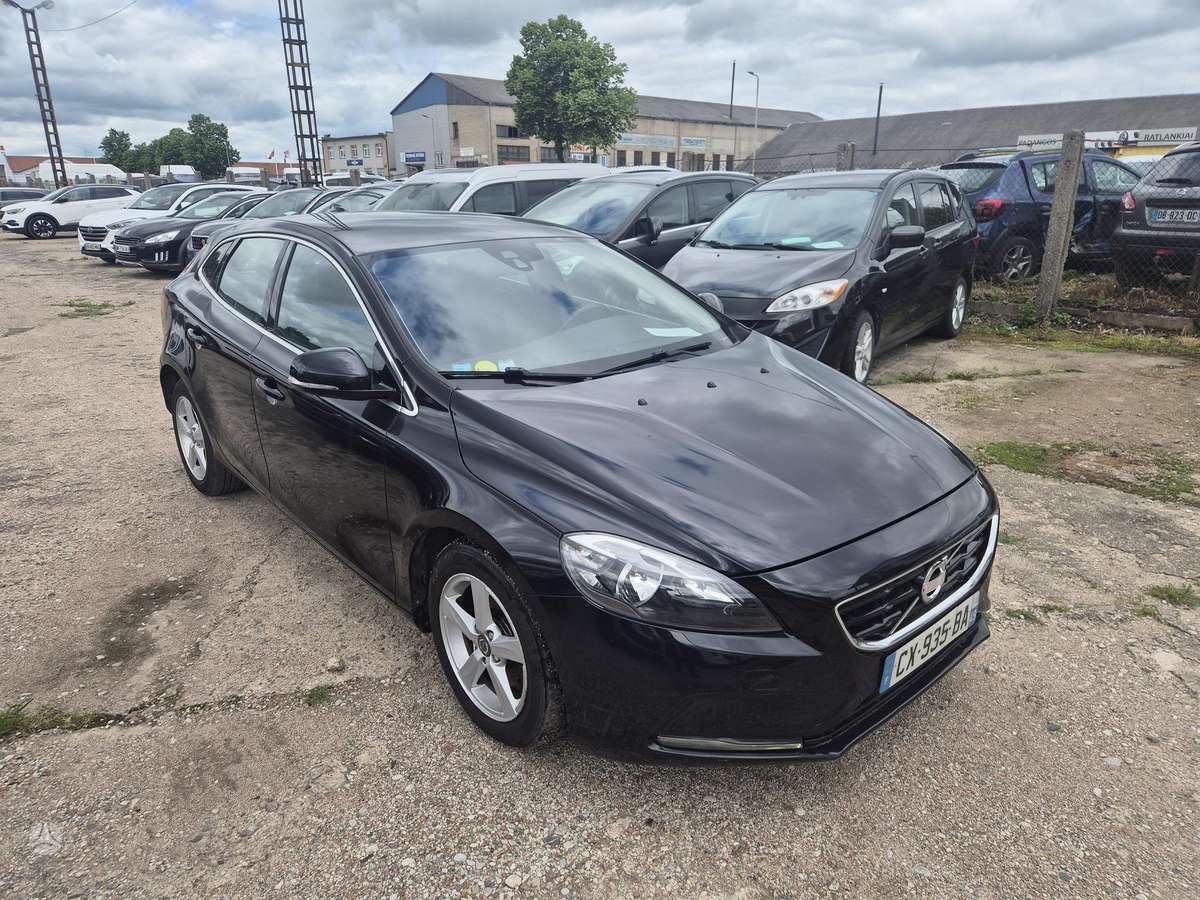 Volvo V40 - 4
