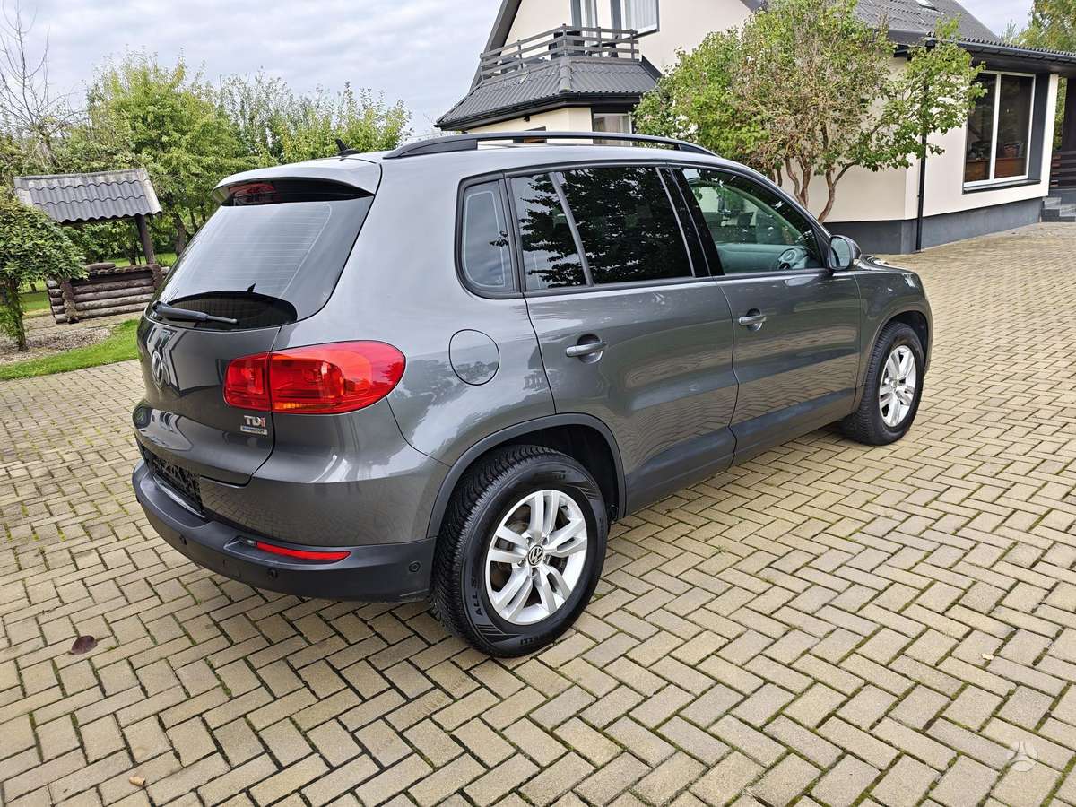Volkswagen Tiguan - 6
