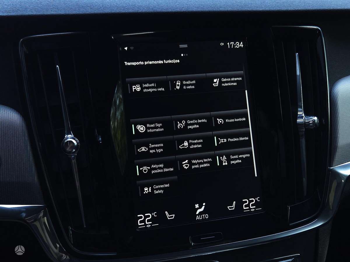 Volvo S90, 2.0 l., Седан