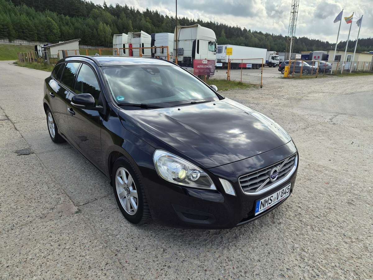 Volvo V60 - 6