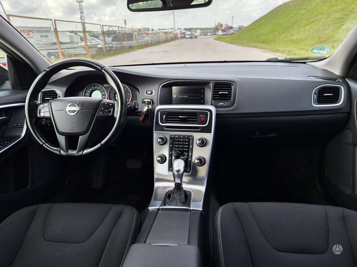 Volvo V60 - 8