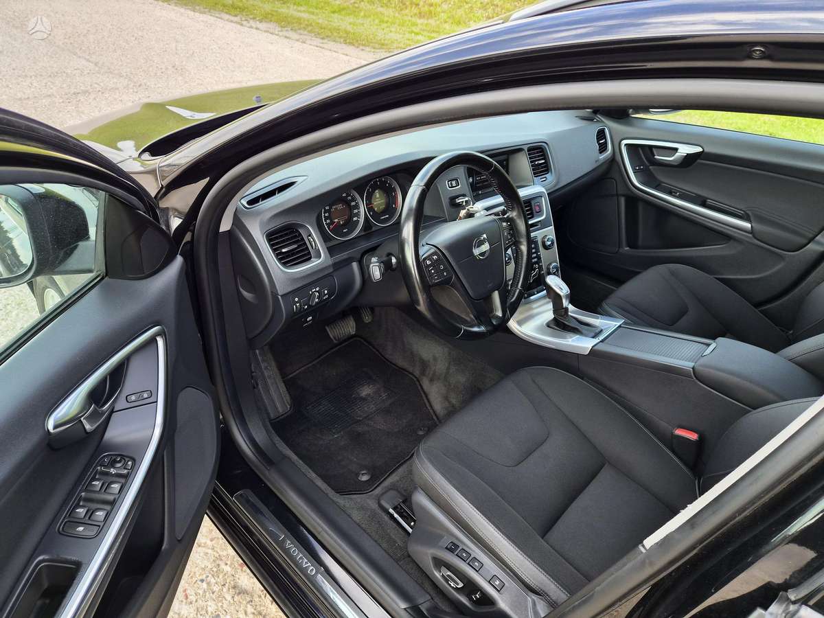 Volvo V60 - 9
