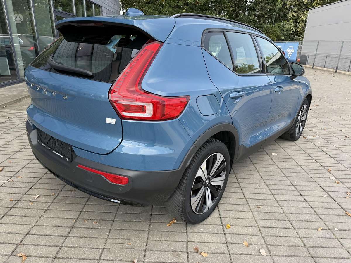 Volvo XC40 - 3
