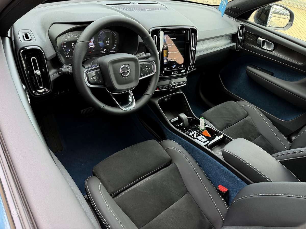 Volvo XC40 - 7