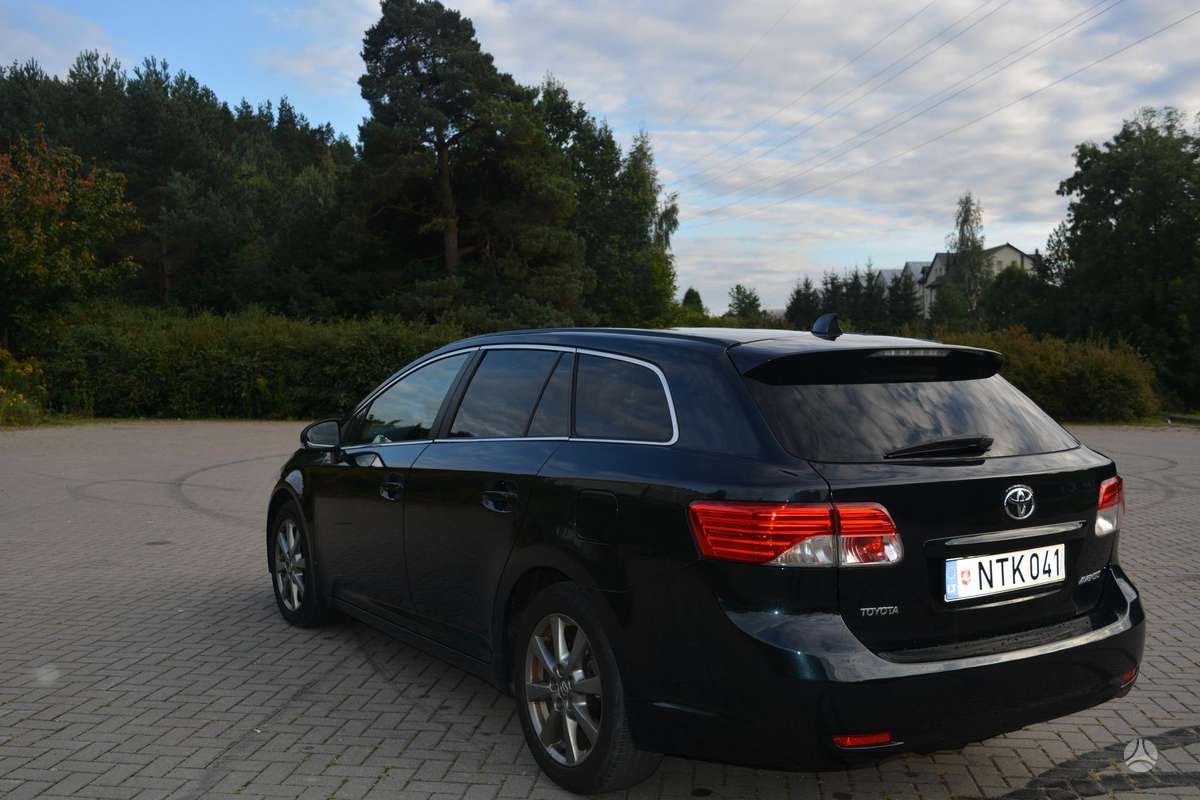 Toyota Avensis - 3