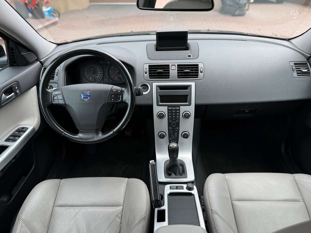 Volvo S40 - 9