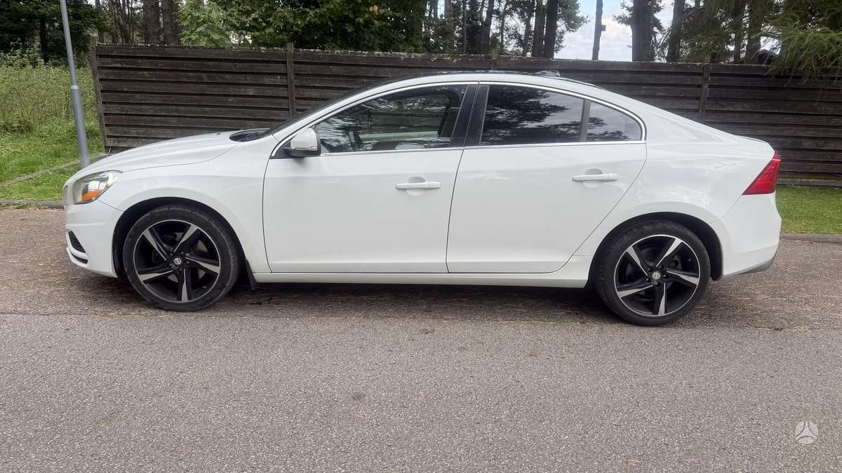 Volvo S60 - 8
