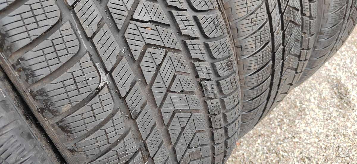 Pirelli Scorpion winter, žieminės 275/50 R20