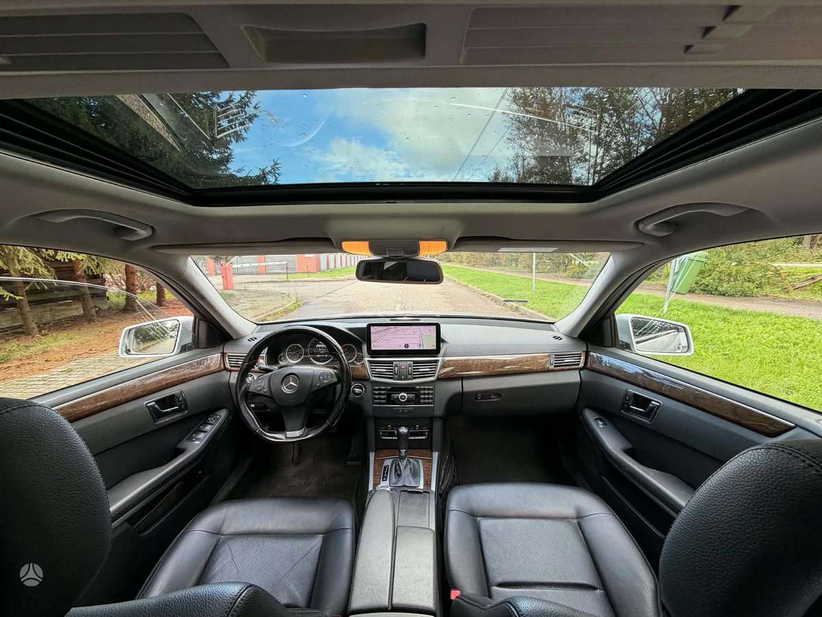 Mercedes-Benz E200, 2.1 l., Универсал