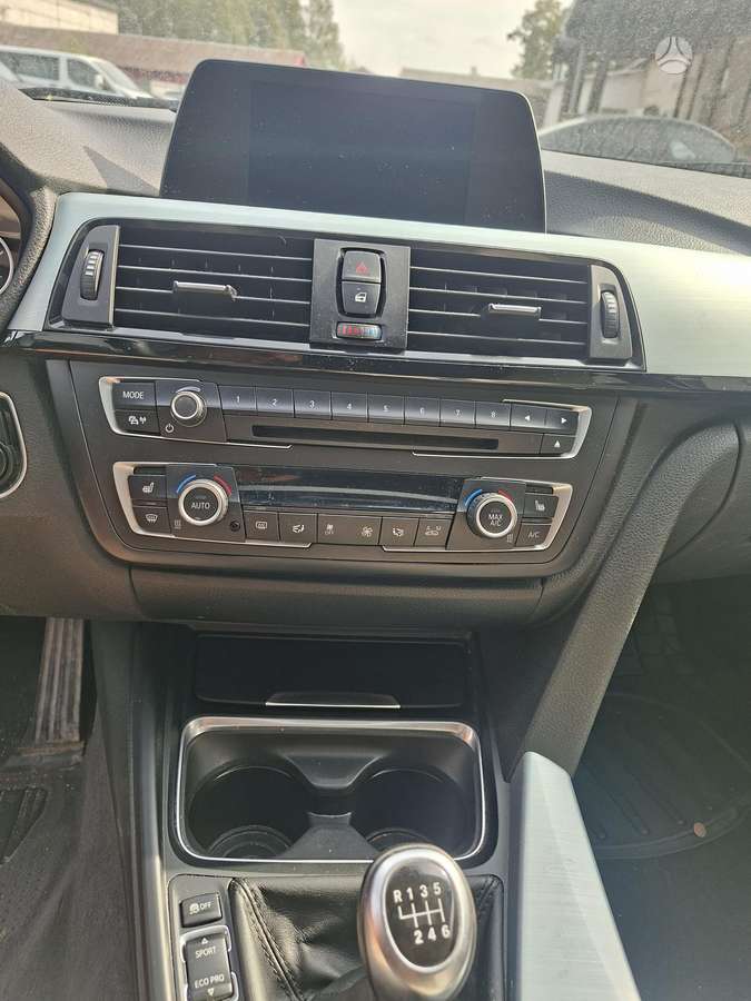 BMW 320, 2.0 l., wagon