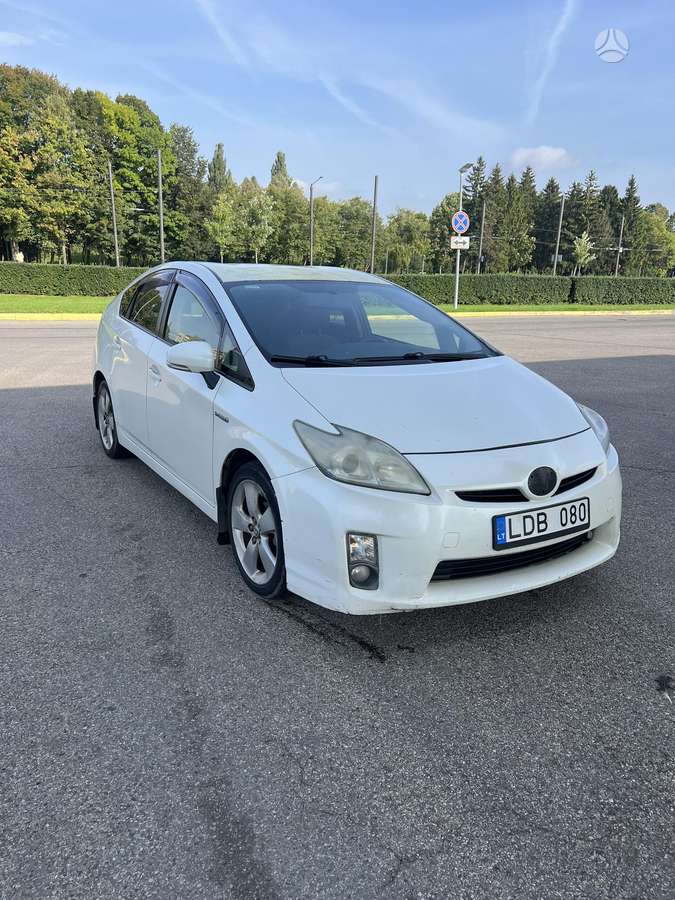 Toyota Prius - 6