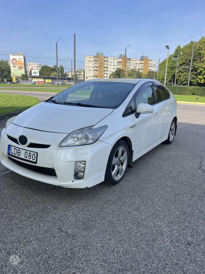 Toyota Prius - 7