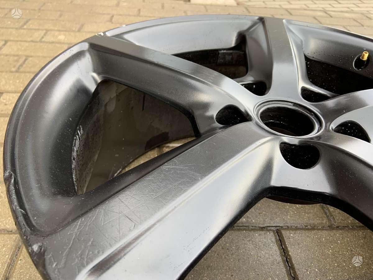 Audi 4L0601025BD, light alloy, R20