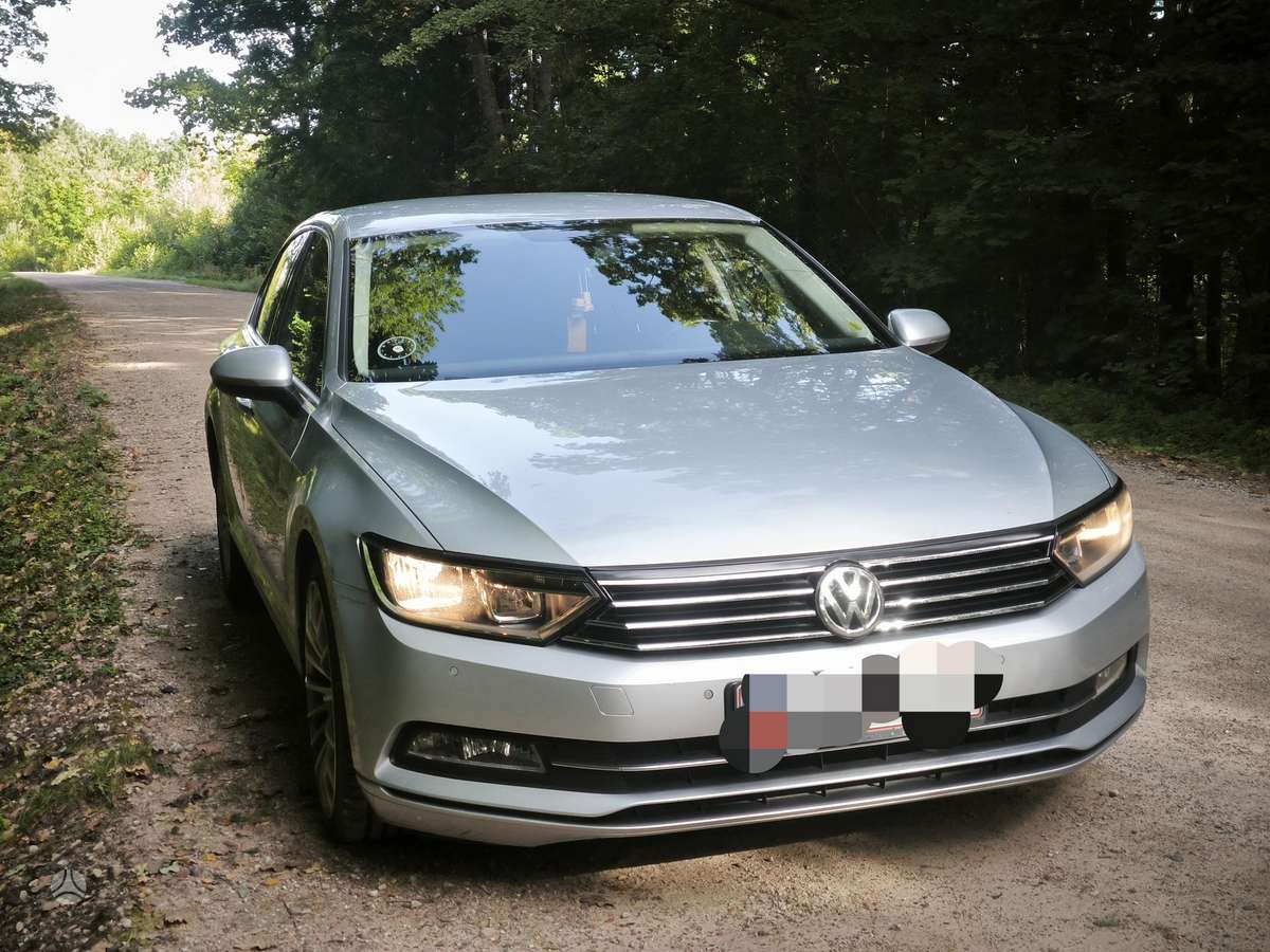 Volkswagen Passat - 5