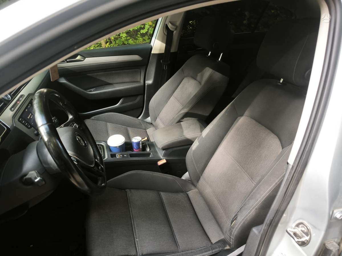 Volkswagen Passat - 7