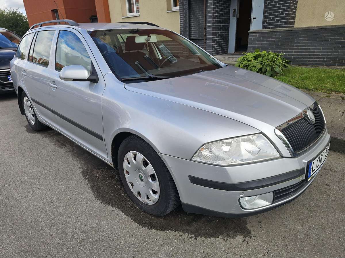 Škoda Octavia - 2