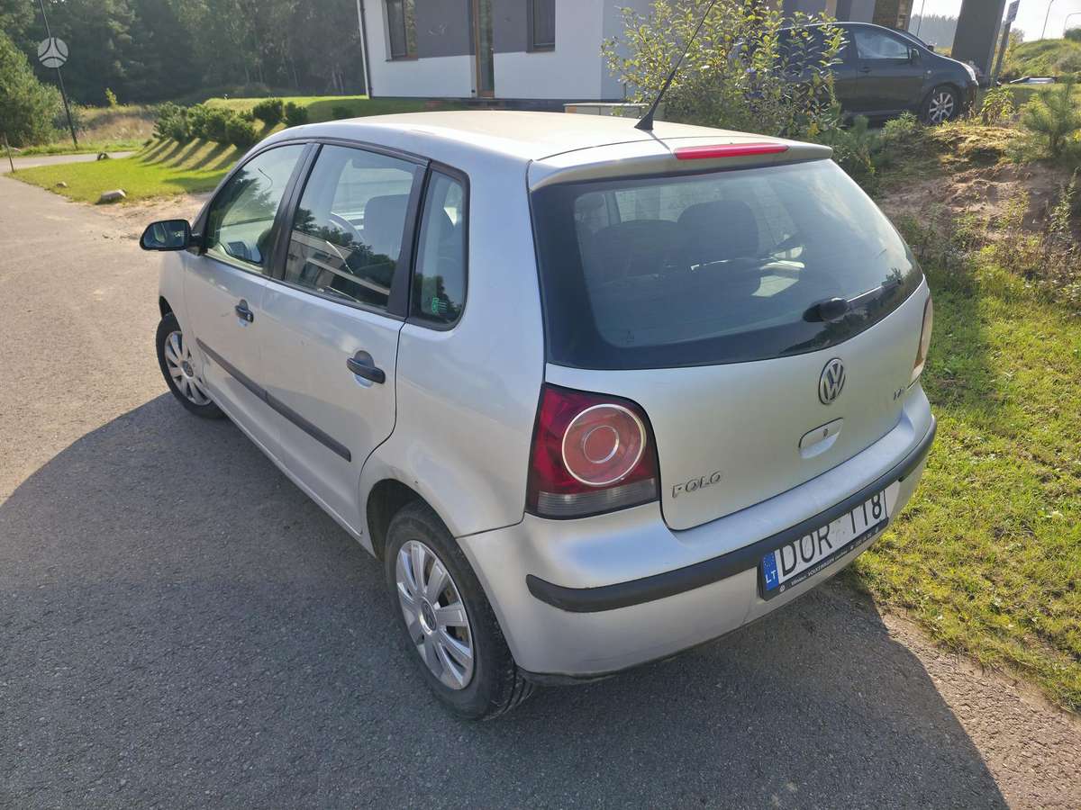 Volkswagen Polo - 4