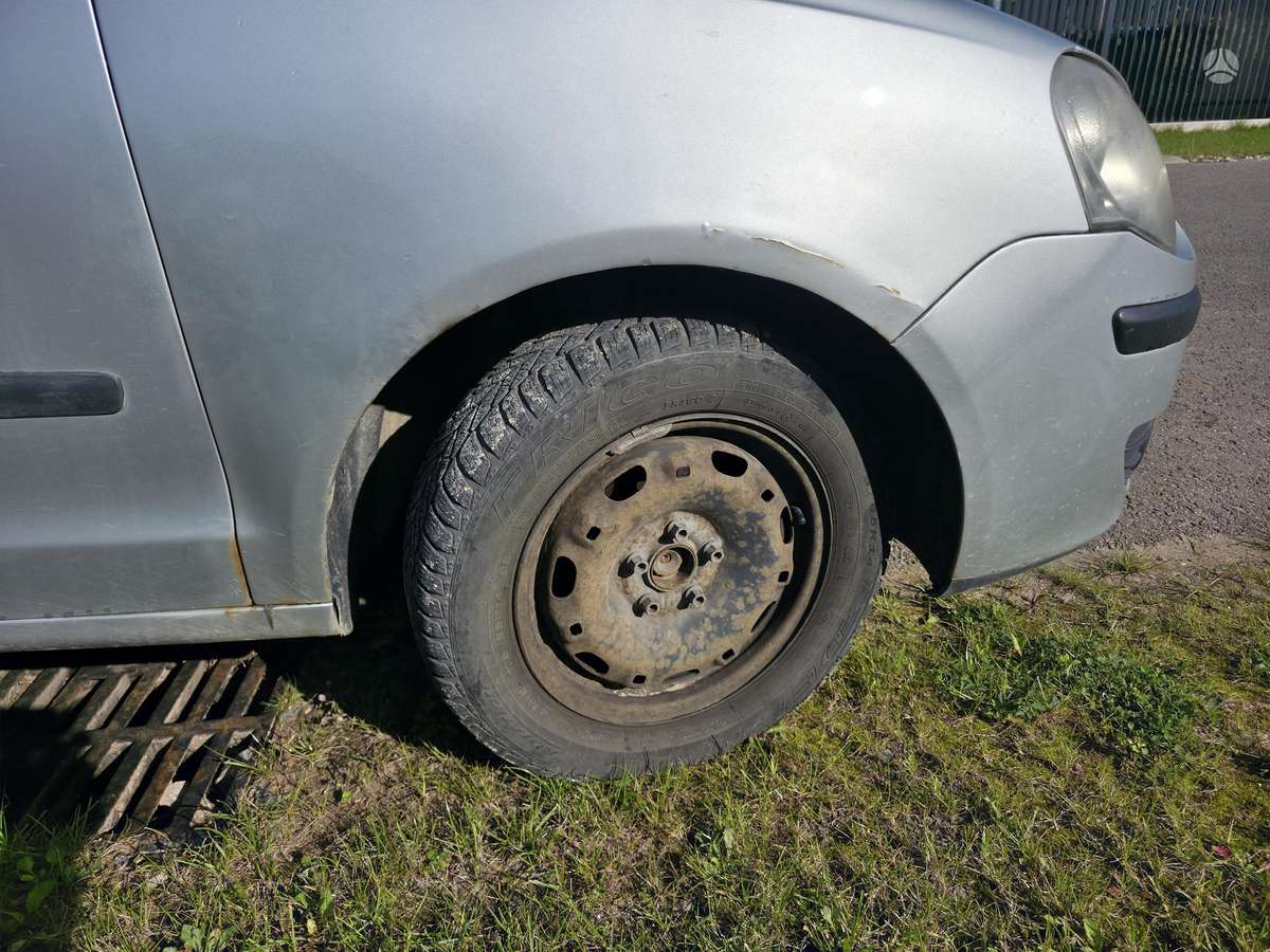 Volkswagen Polo - 7