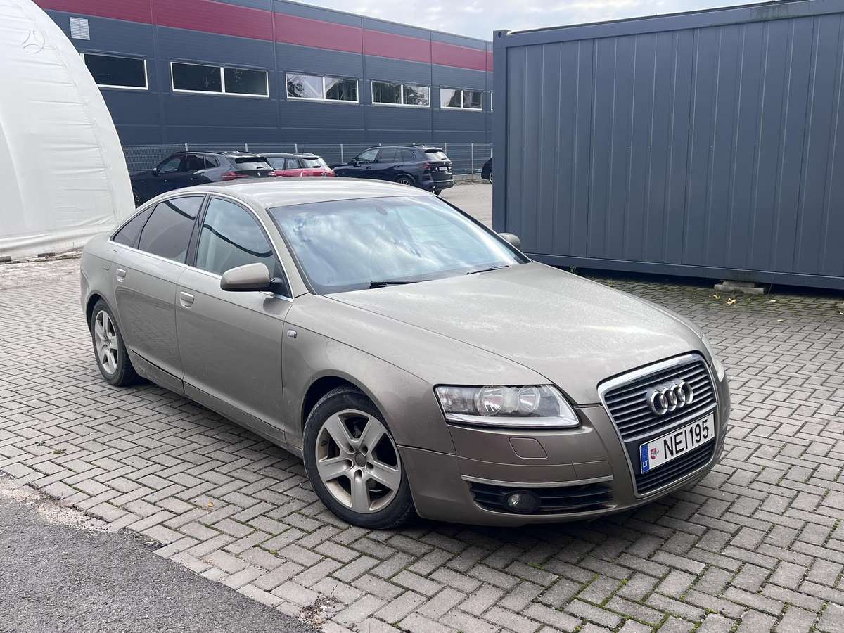Audi A6, 2.0 l., Седан