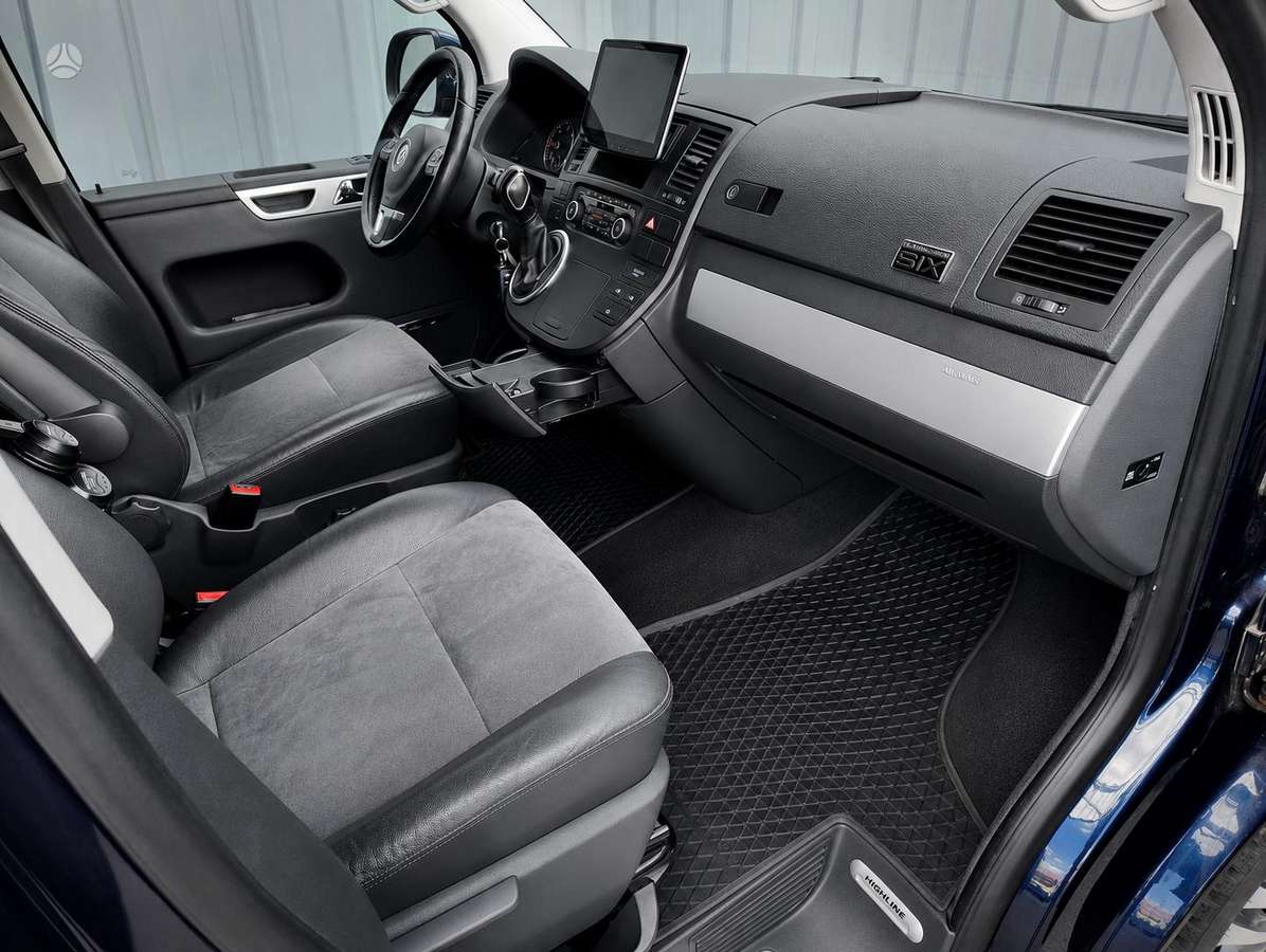Volkswagen Multivan, 2.0 l., Минивэн
