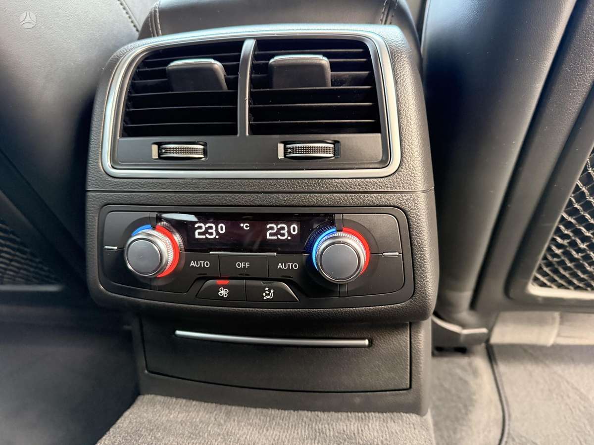 Audi A6, 3.0 l., wagon