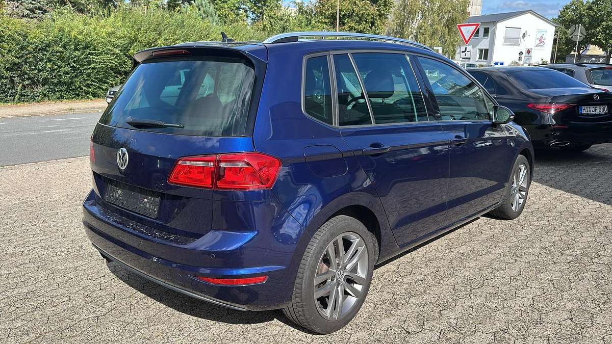 Volkswagen Golf Sportsvan - 3
