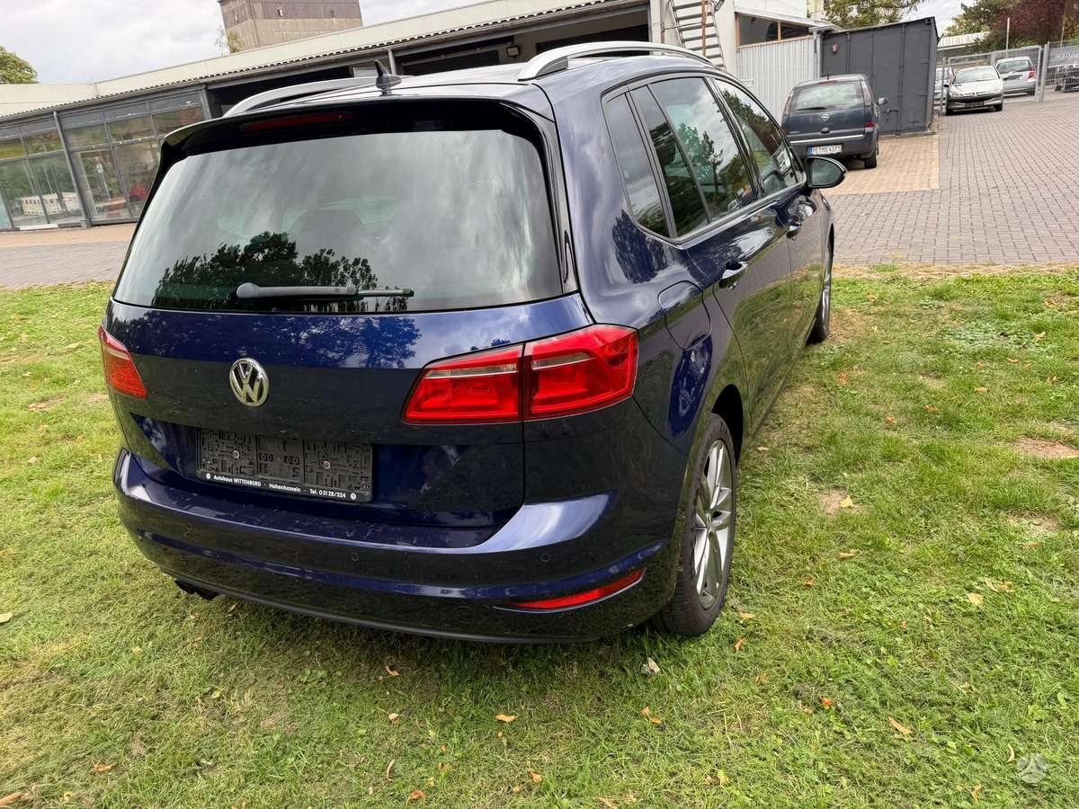Volkswagen Golf Sportsvan - 11