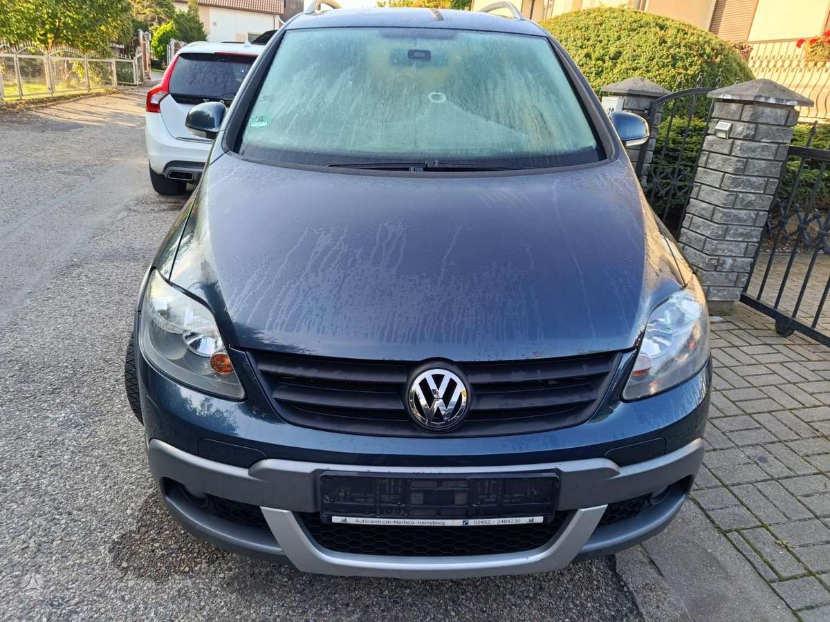 Volkswagen Golf Plus Cross - 1