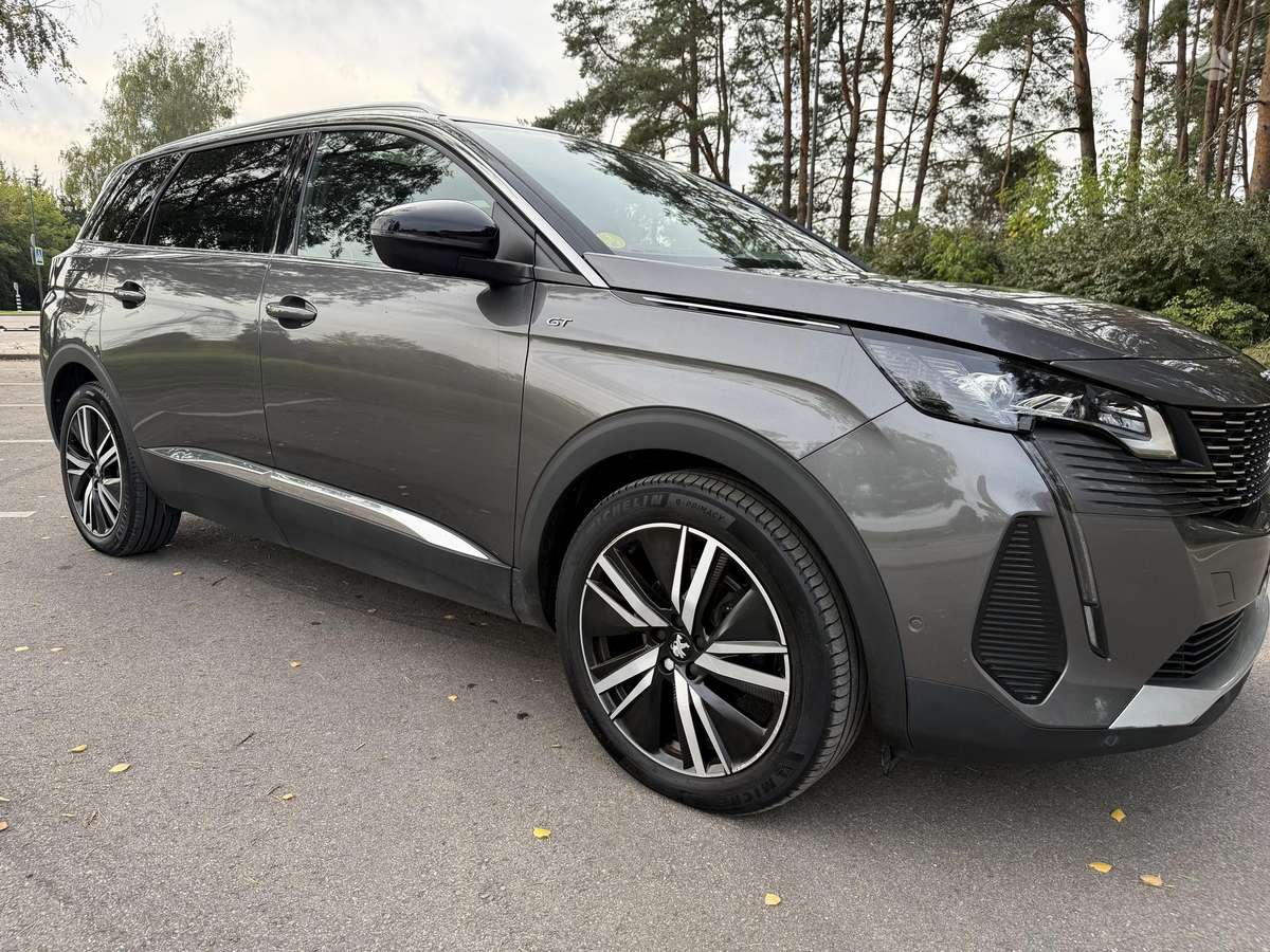 Peugeot 5008 - 5