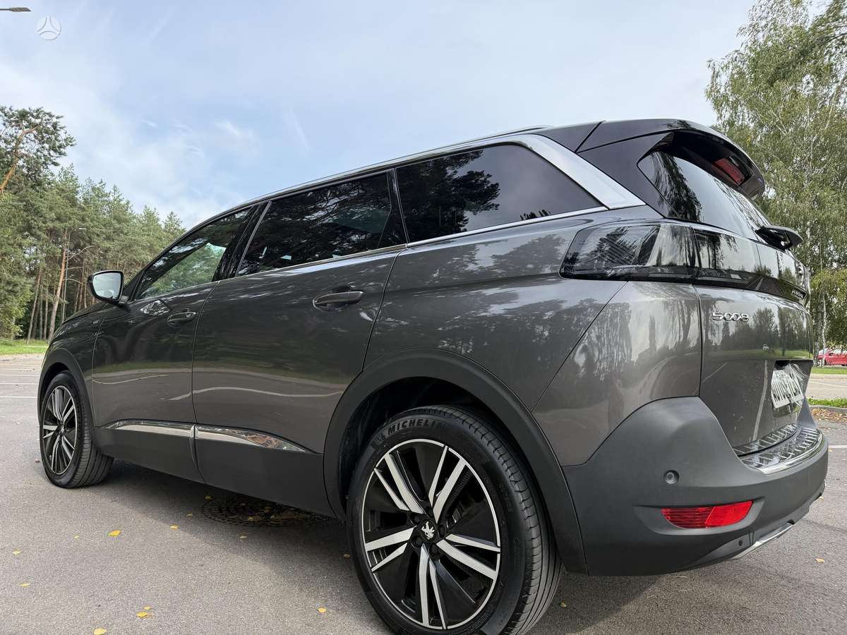 Peugeot 5008 - 9