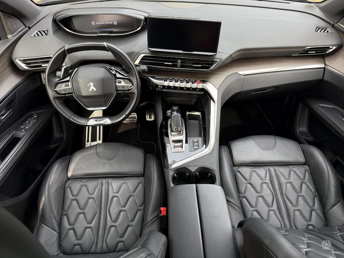 Peugeot 5008 - 10