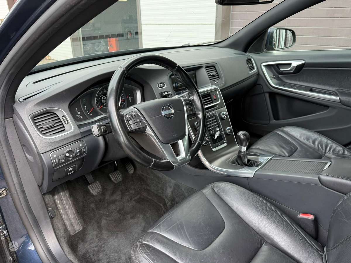 Volvo V60 - 10