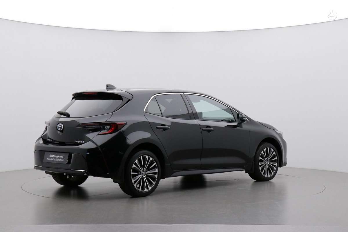 Toyota Corolla - 3