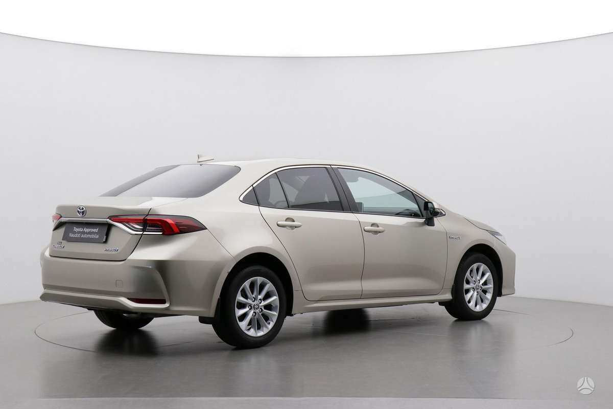 Toyota Corolla - 3
