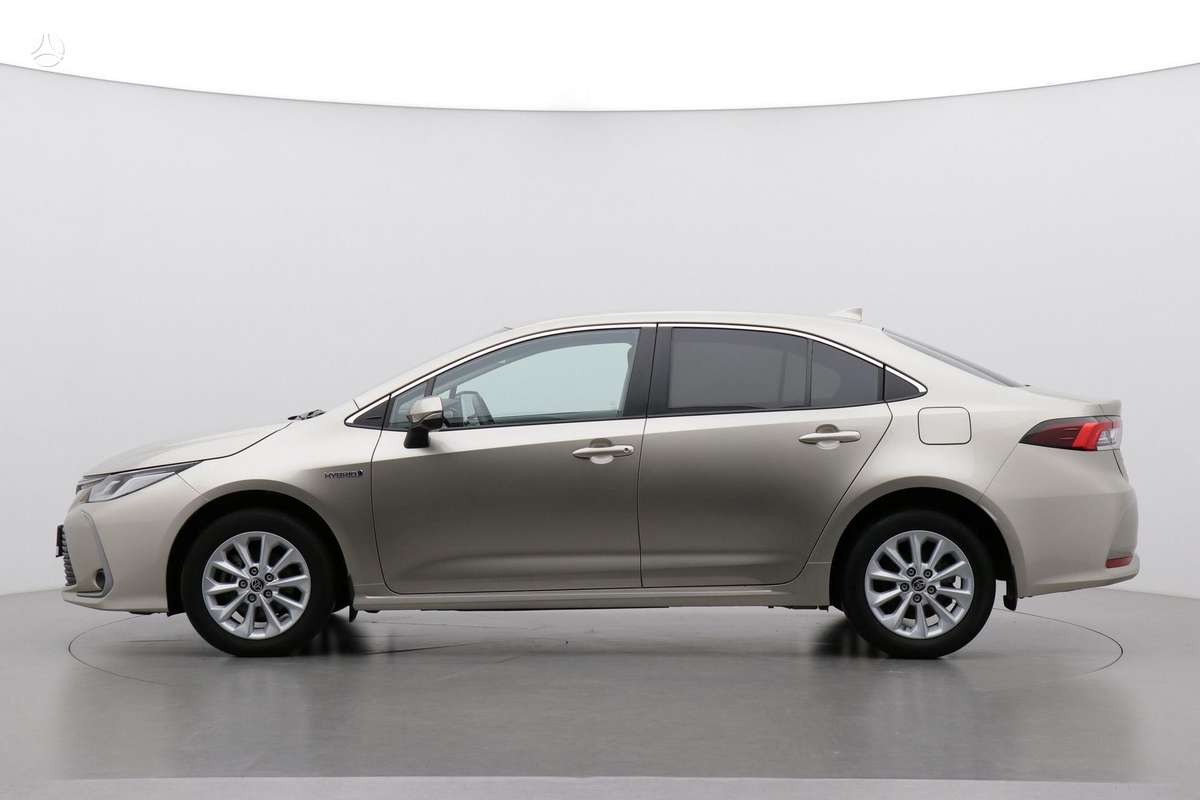 Toyota Corolla - 4