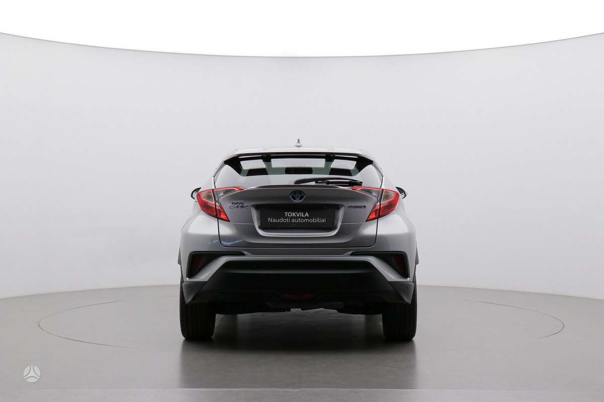 Toyota C-HR - 5